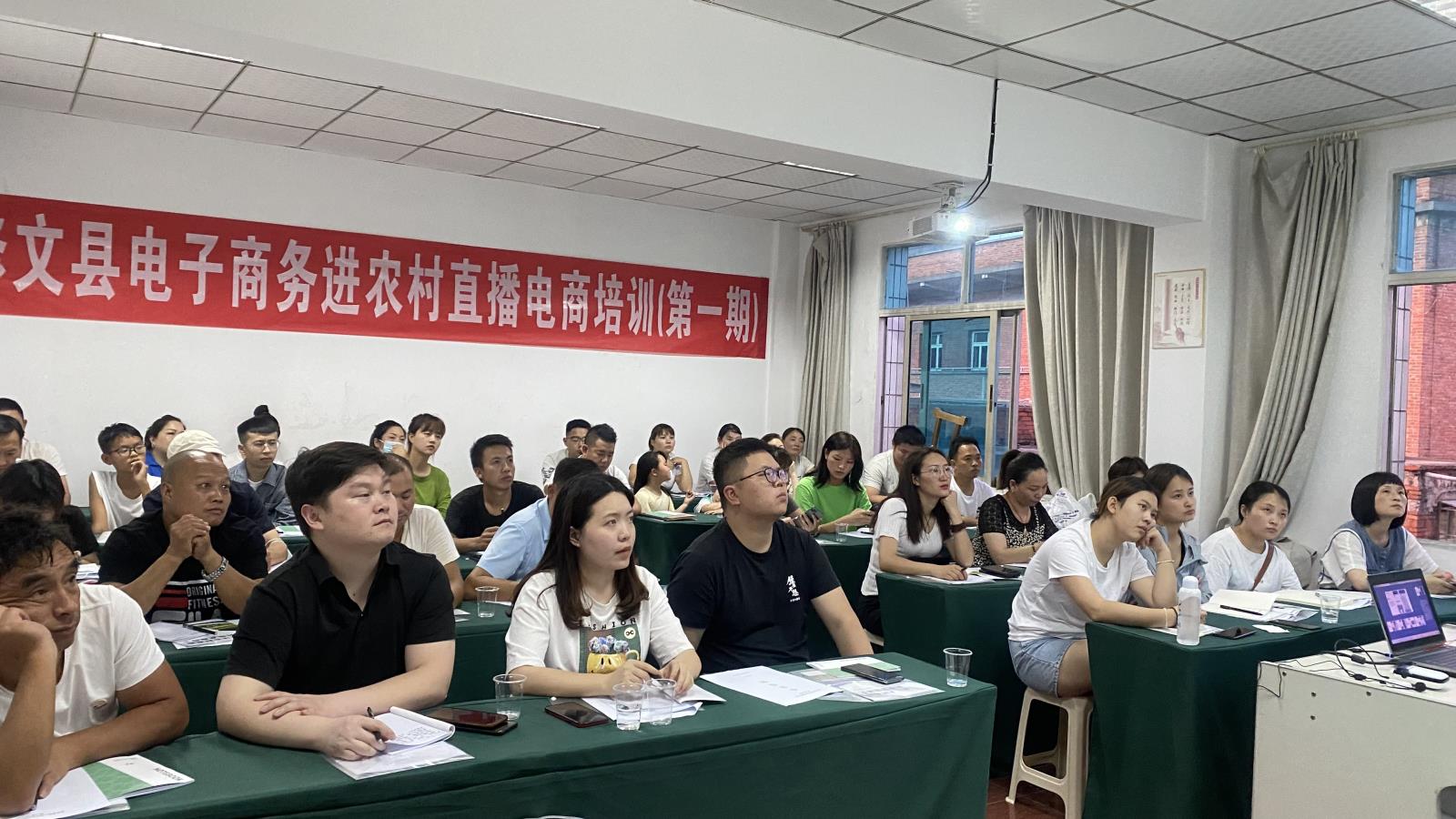 501321853ea579669525cb10828a0e0.jpg 501321853ea579669525cb10828a0e0.jpg